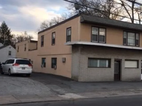 555 Chester Pike APT 2, Sharon Hill, PA 19079
