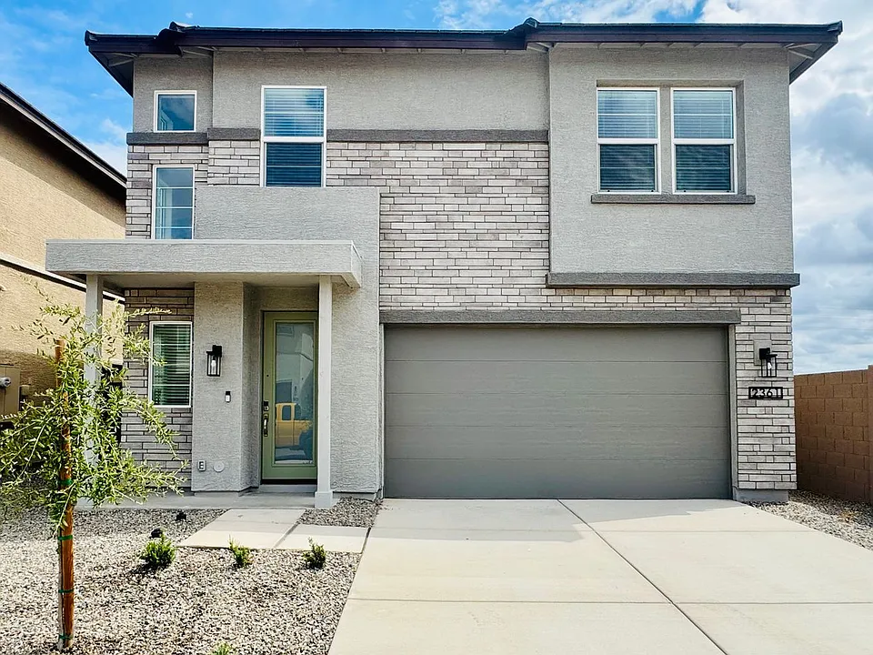 2361 N 79th Way