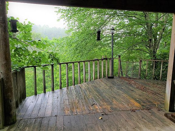 Overlooking river and nation