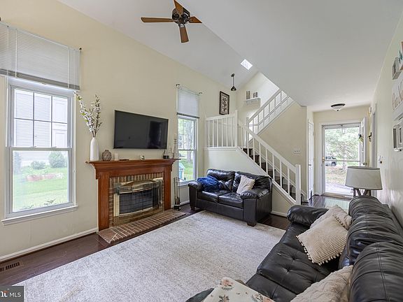 4th image of 3515 Cornice Pl