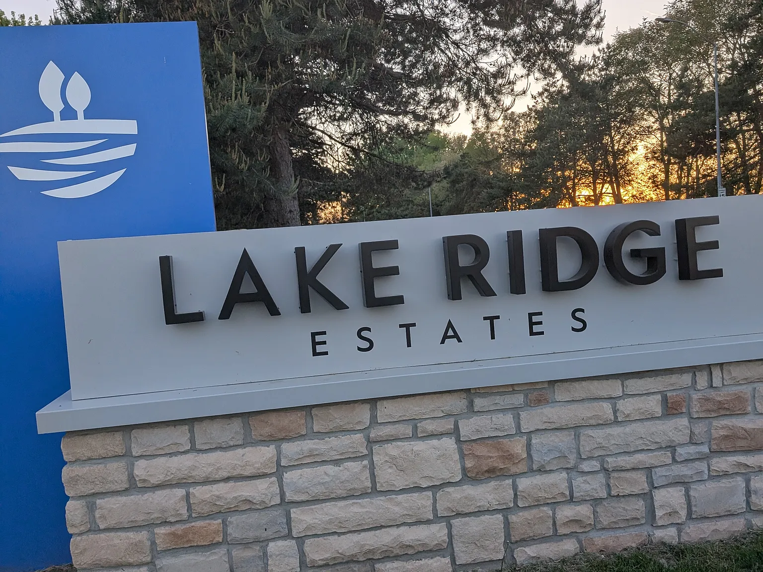 4 bed, 2280 sqft, $3,300 — Photo 1
