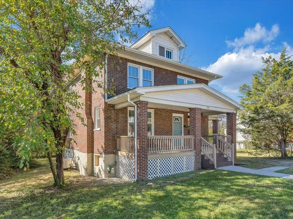 832 Queen Ave NW, Roanoke, VA 24012