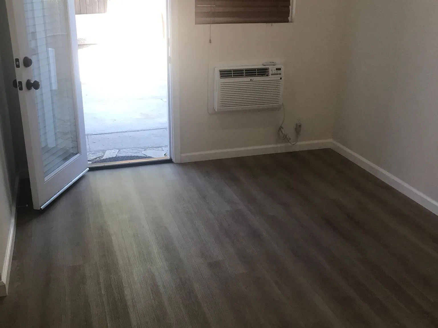 131 S Parker St — Photo 2