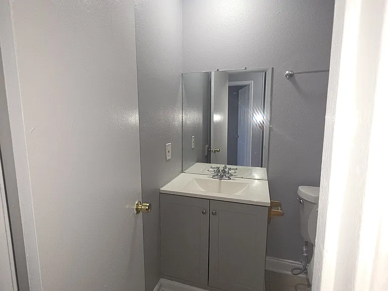 7843-7845 Sail St — Photo 19