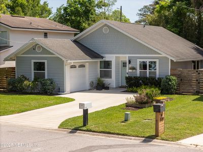 185 PINE Street, Atlantic Beach, FL, 32233