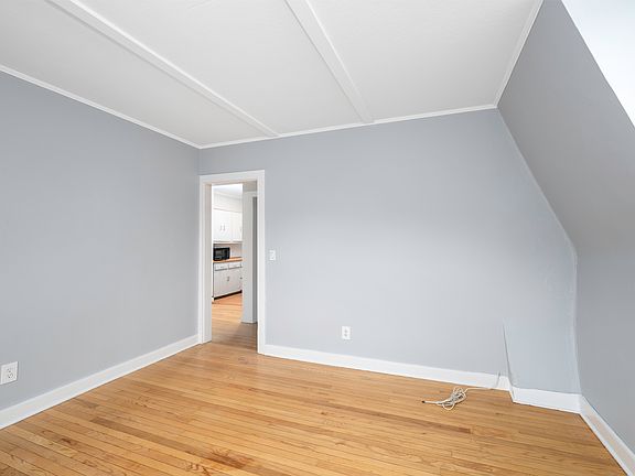 5th image of 4 Main St #6