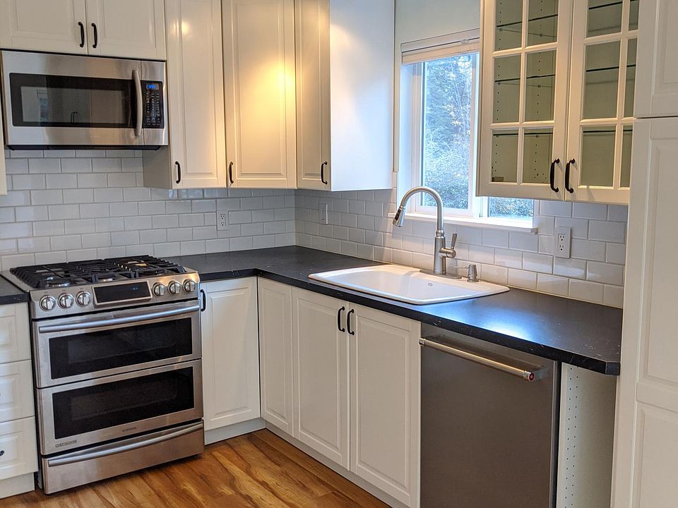 Gourmet Kitchen