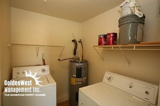 4th image of 2131 Hussium Hills St Unit 201