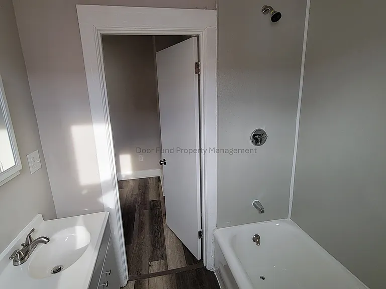 3A Clement St #5 — Photo 4