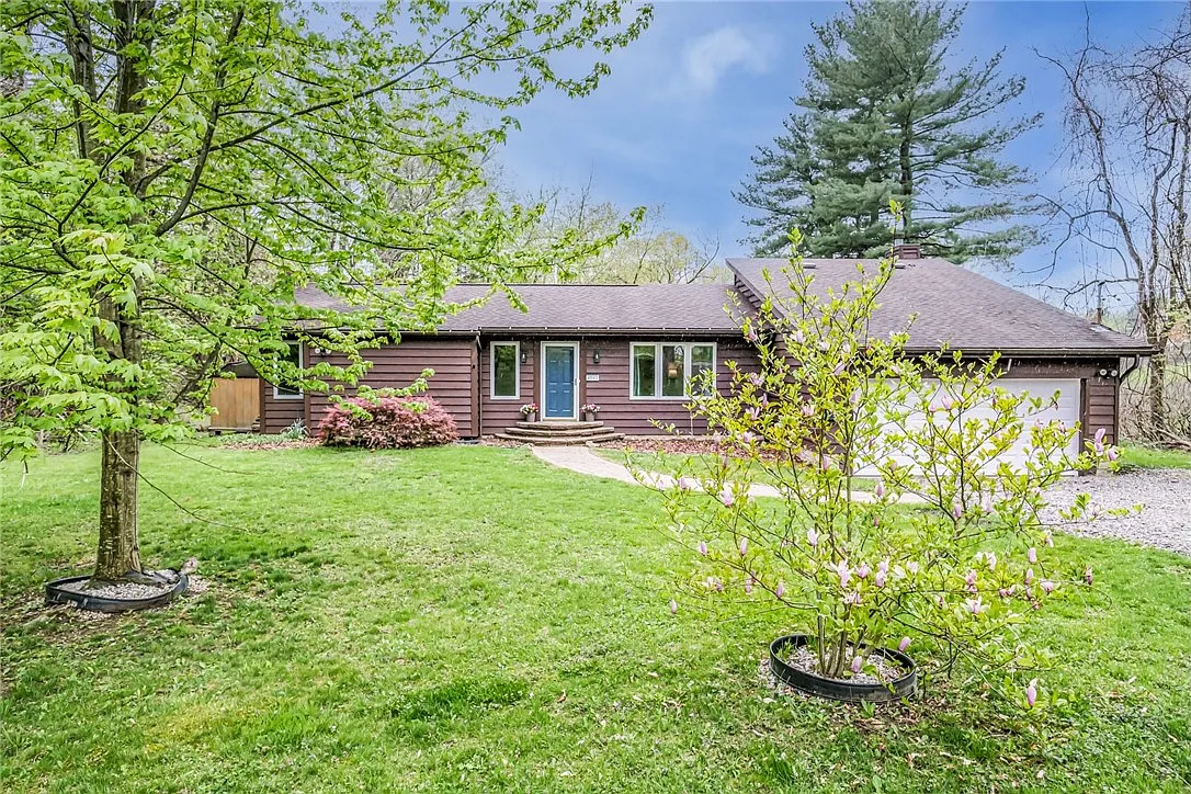 4042 Logans Ferry Rd photo 1