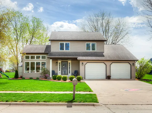 1410 W 9th St S, Newton, IA 50208