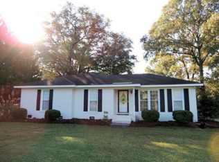 5112 Hill Rd, Albany, GA 31705