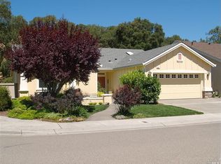 401 Clover Springs Dr, Cloverdale, CA 95425