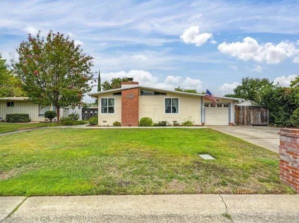 4933 Saint Lynn Ln, Carmichael, CA 95608