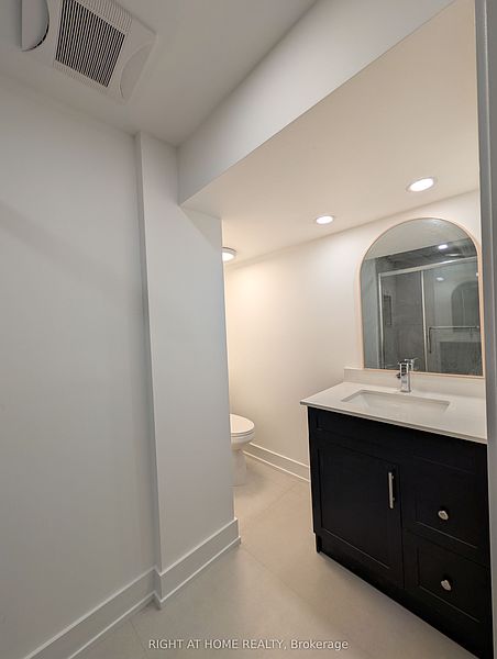 Ajax House for rent - 3 Bedrooms — photo 9
