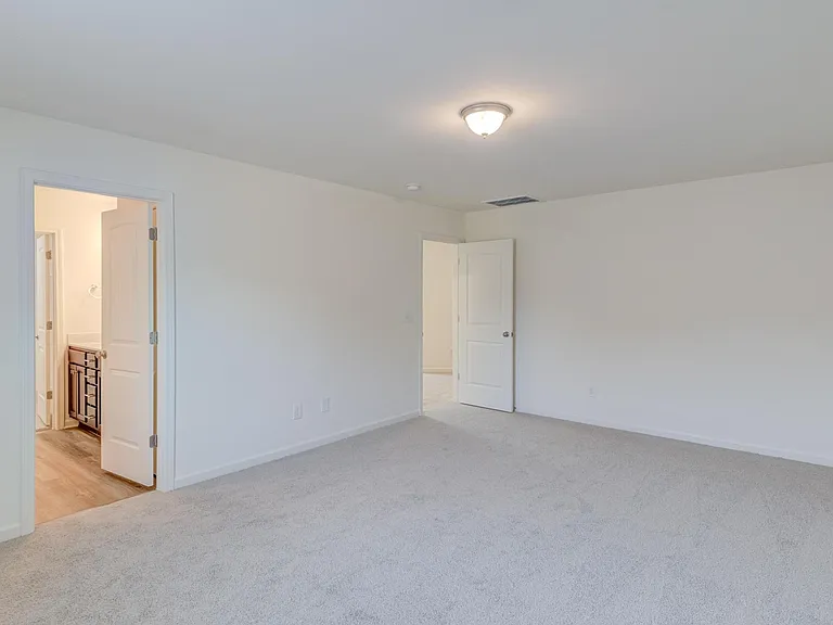 2820 Killian Ct — Photo 17