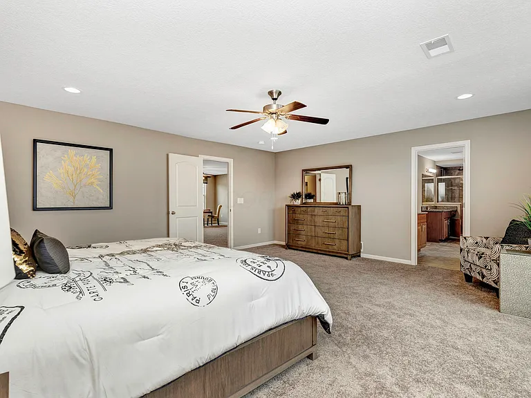 7576 Bullseye Dr — Photo 23