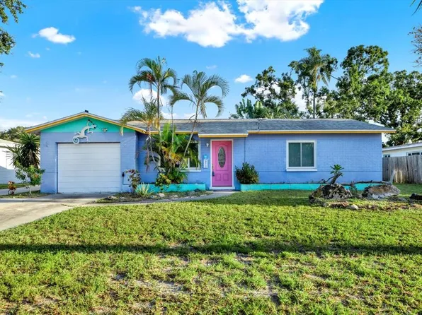 720 Orange View Dr, Largo, FL 33778