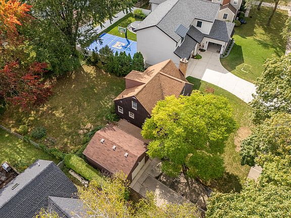 4th image of 2150 Englewood Dr SE
