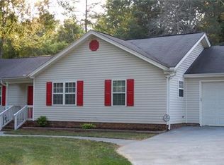 1553 Marlwood Cres, Charlotte, NC 28227