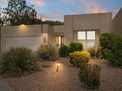 7924 Woodhaven Dr NE, Albuquerque, NM, 87109