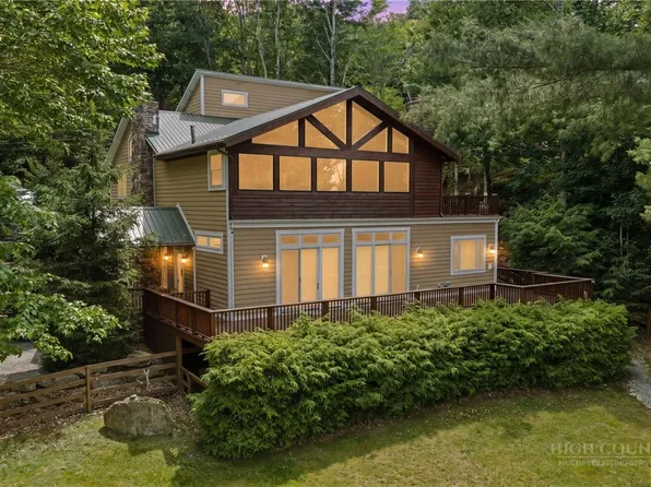 123 Saint Andrews Road, Beech Mountain, NC 28604