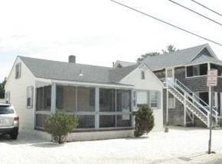 109 W 28th St, Ship Bottom, NJ