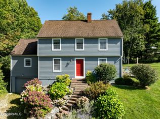 69 County Rd, Pownal, VT 05261