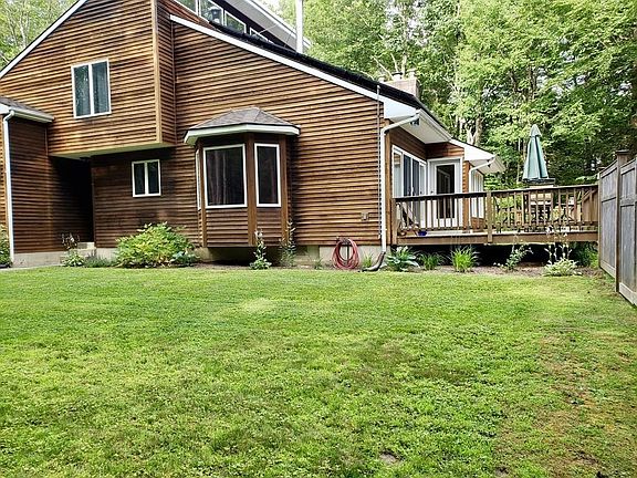 5th image of 82 Laurel Hill Rd