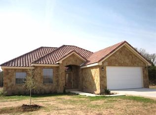 116 Jim Bowie Dr, Paige, TX 78659