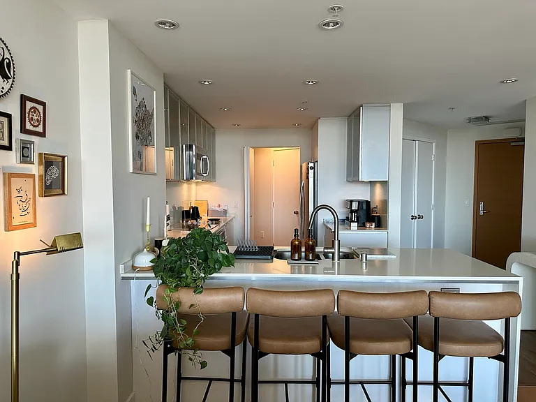 1441 9th Ave #605 — Photo 7