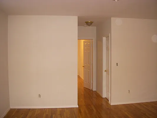 Rented by Stonehenge NYC LLC | media 32