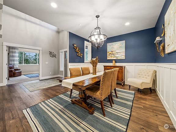 4th image of 8808 217th Avenue Ct E