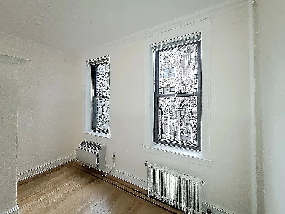 1st image of 214 E 51st St APT 6L