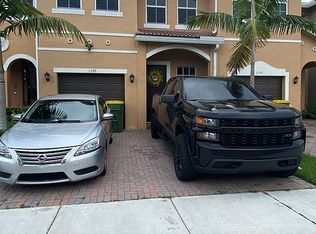 2378 SE 15th St, Homestead, FL 33035