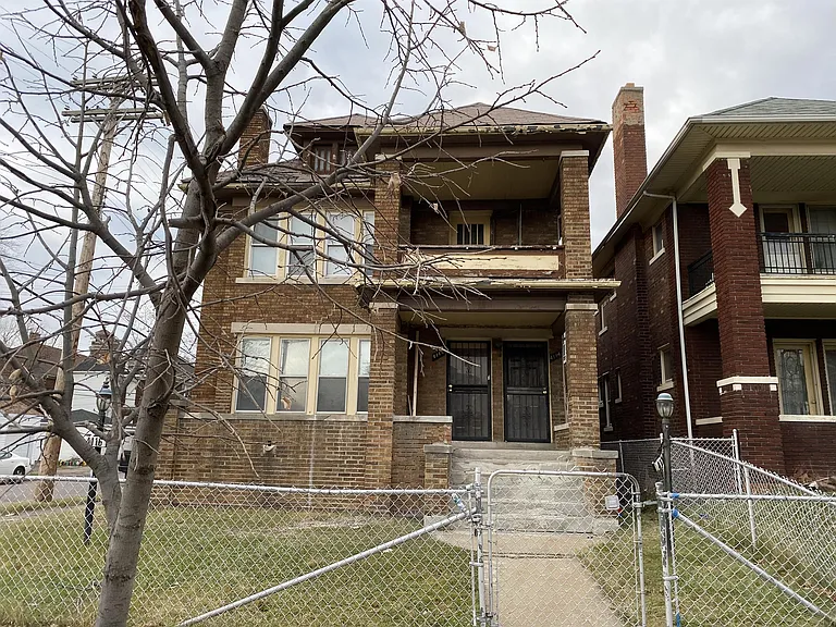 4114 W Euclid St — Photo 2