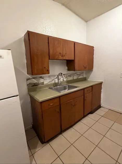 1 bed, 700 sqft, $850 — Photo 3