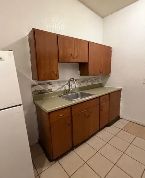 4801 Vermont Ave #B — Photo 2