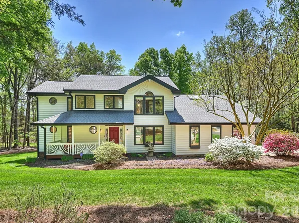 2005 Gathering Pl, Kannapolis, NC 28081