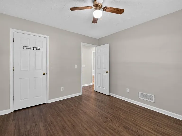 2949 Weston Brook Ln — Photo 21