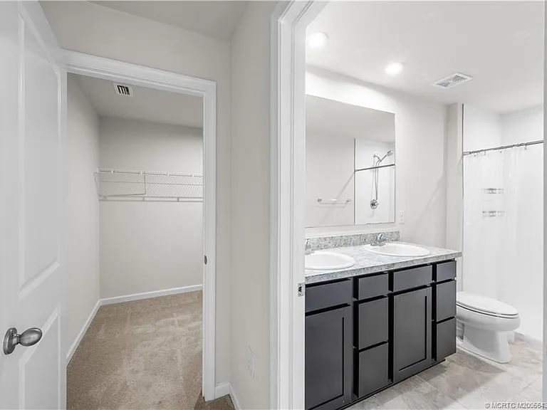 359 Clementine Rd — Photo 9