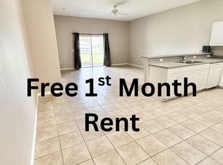 147 SE 13th St, Cape Coral, FL 33990