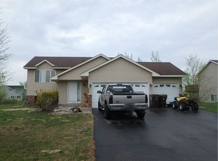 488 Shannon Dr, Big Lake, MN 55309