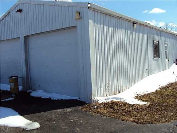 3rd image of 2640 S Union St