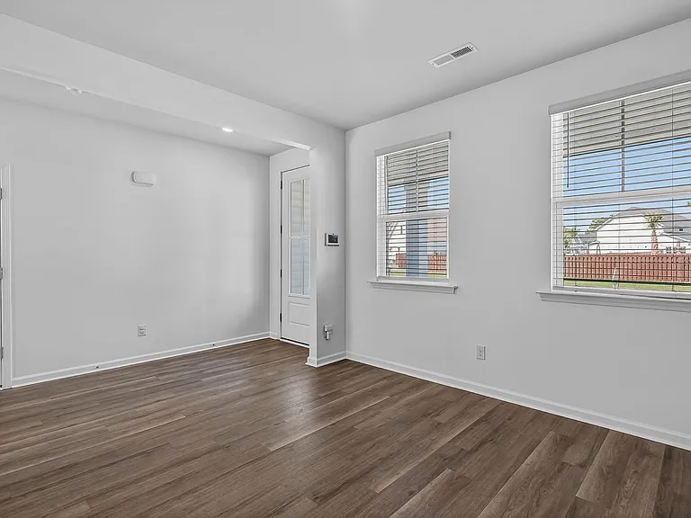 402 Ibis Ct — Photo 8