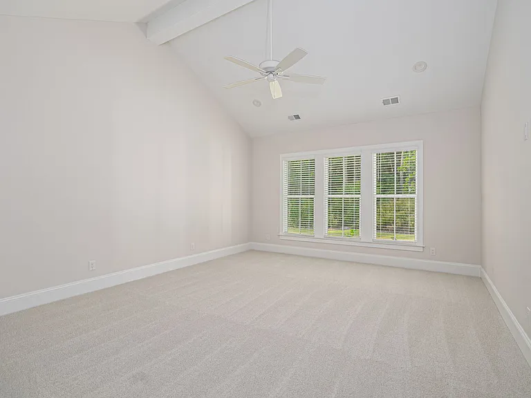 120 Grand Harbor Cir — Photo 17