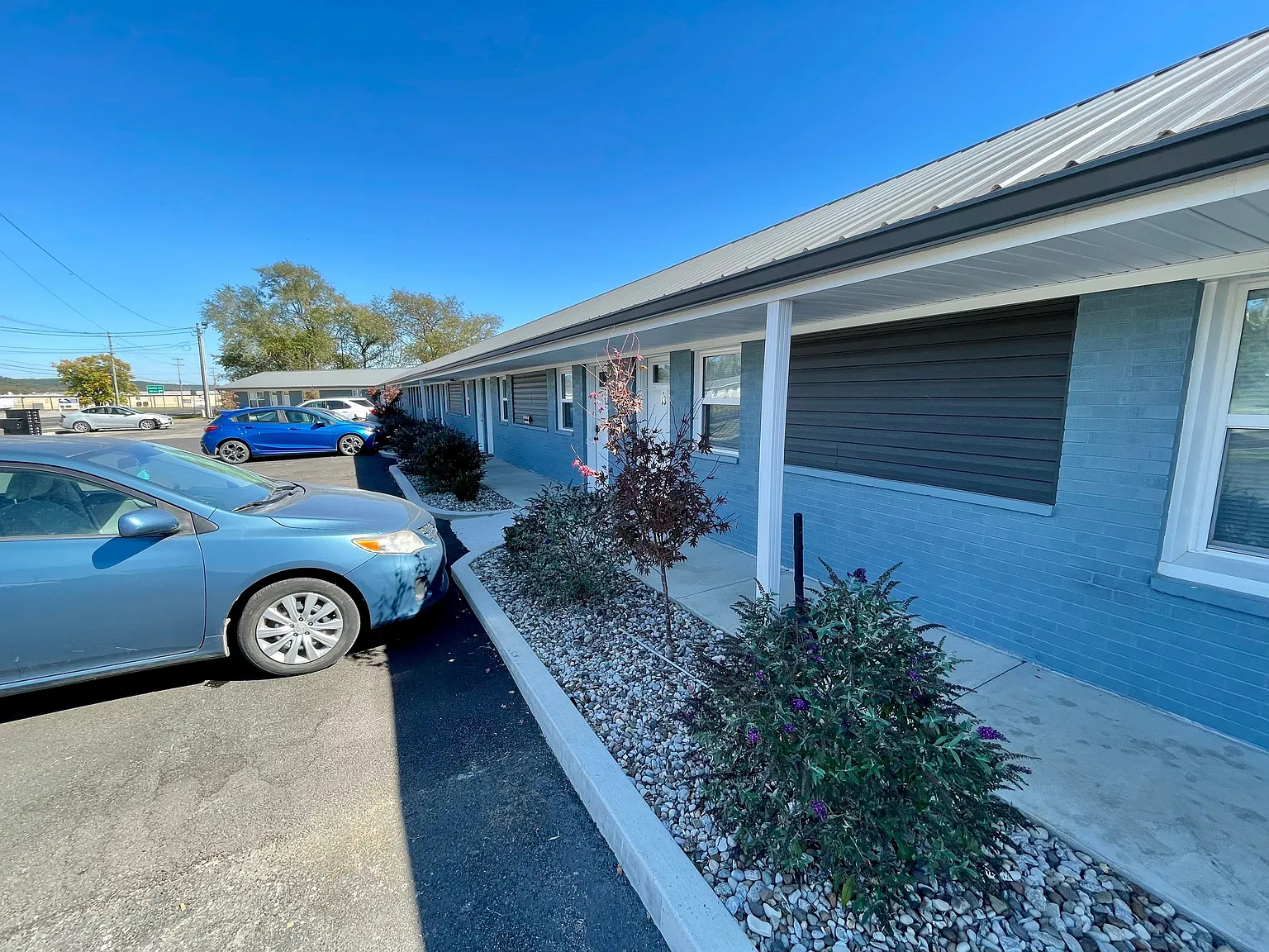 1250 S Dixie St — Photo 4