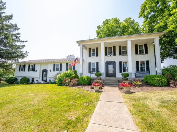 4951 Thomas Rd, Trenton, OH 45067