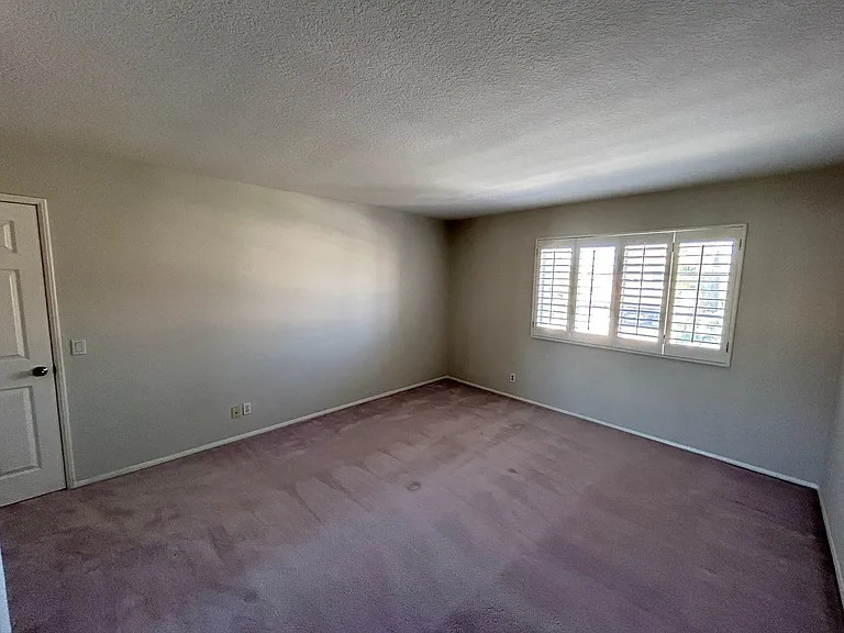 8132 E Hillsdale Dr — Photo 28