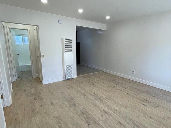 2nd image of 3025 Perlita Ave APT 3